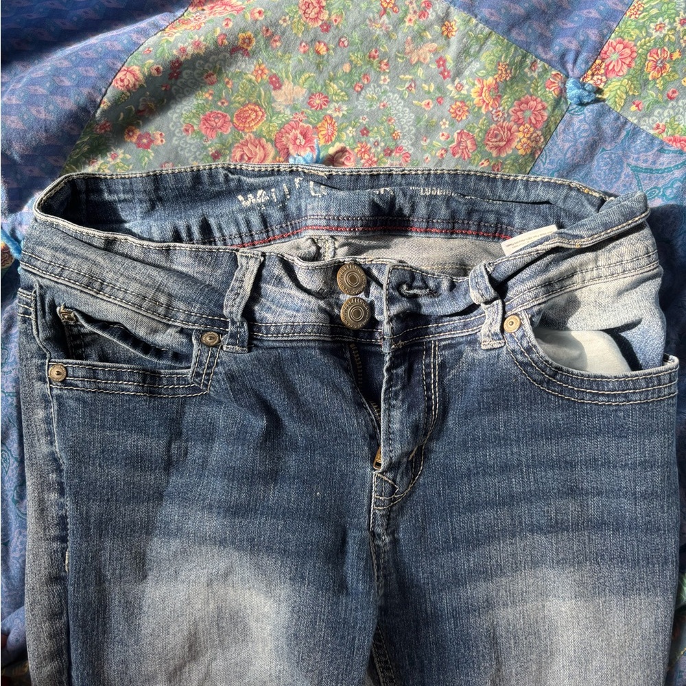 Wallflower bootcut jeans